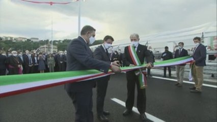 Italia inaugura el nuevo puente de Génova dos años después del desastre