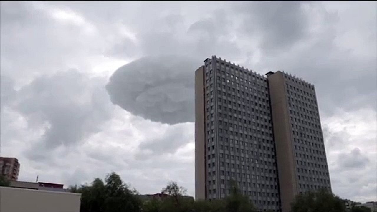 Un nuage mystérieux aperçu dans le ciel de Moscou