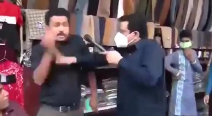 Pakistan’da Levent Kırca taklidi