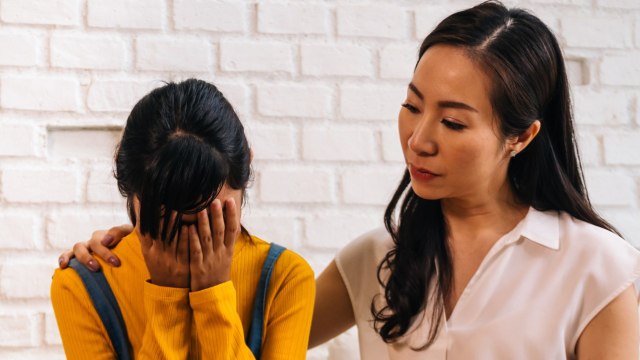 Pandemic Survival Guide: How Parents Can Help Kids Cope With Fear