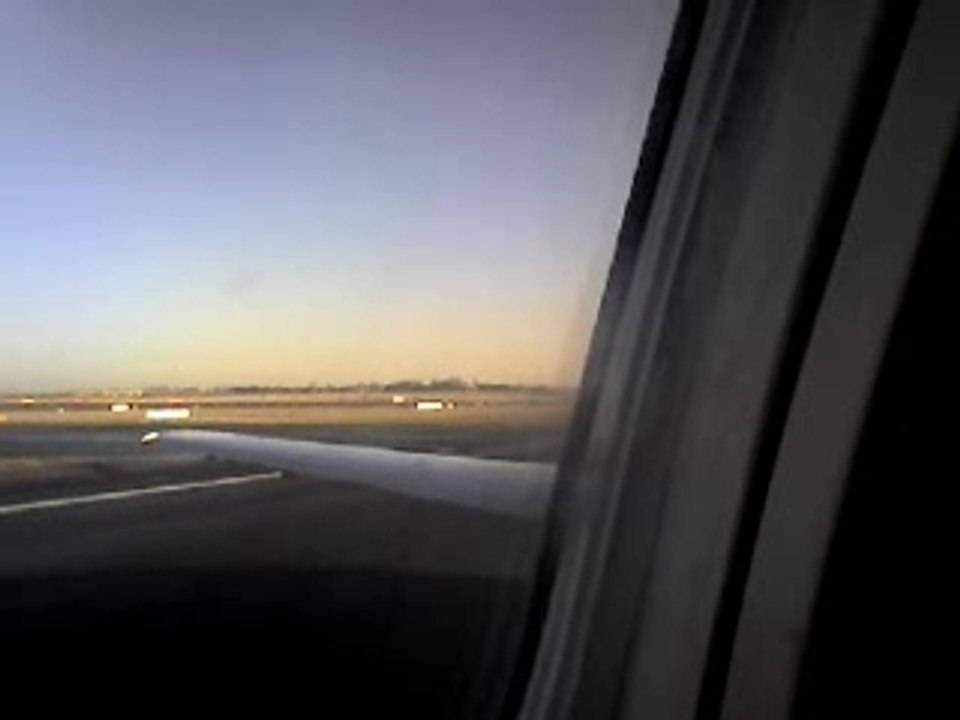 Décollage Roissy ERJ 145