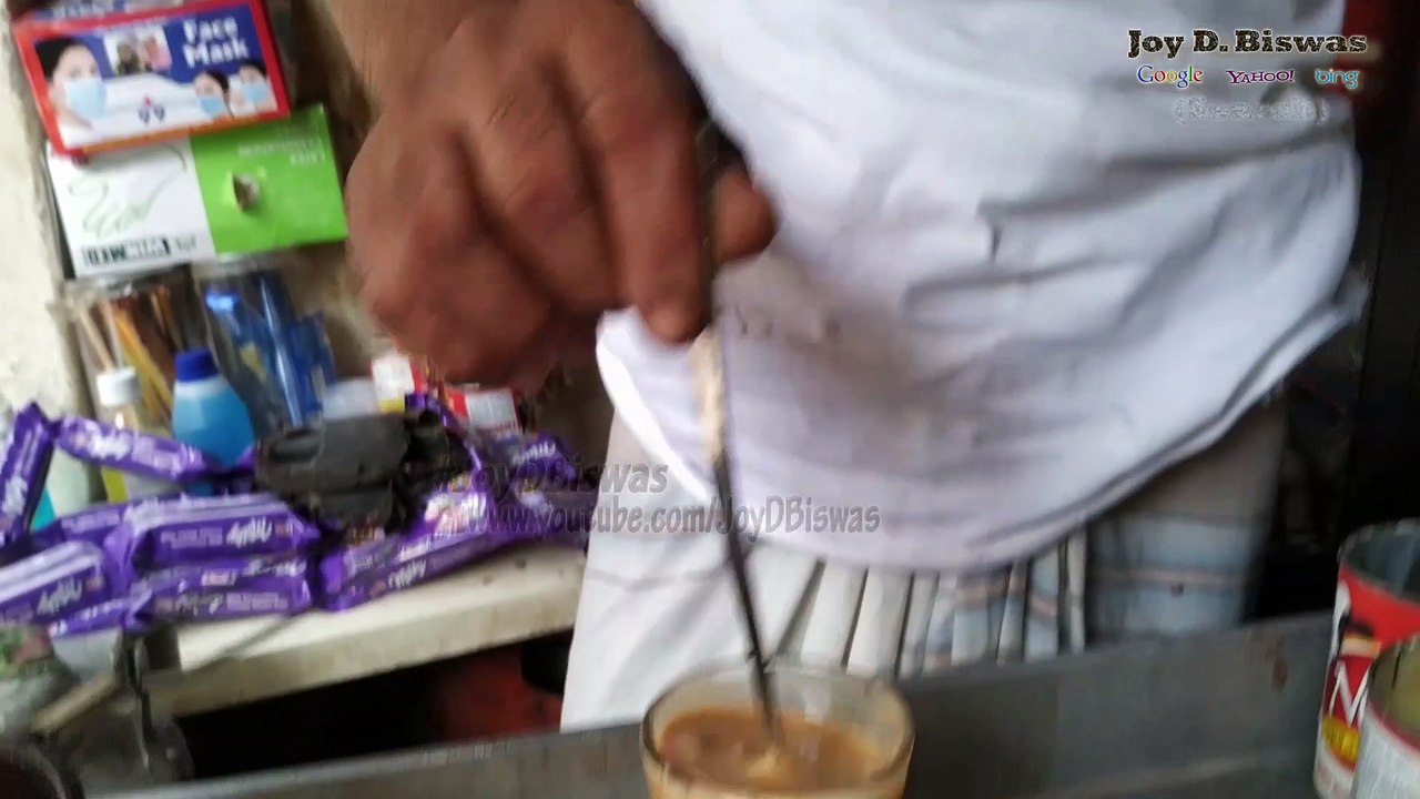 ডিম চা কাঁচা ডিম দিয়ে চা খাবার অদ্ভুত এক মানুষের সাথে পরিচয়