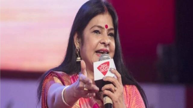 Ayodhya: Malini Awasthi enthralls audience by her songs