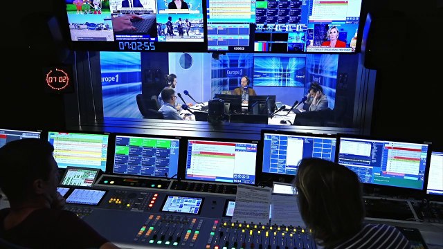 Coronavirus : devant les laboratoires, les files d'attente s'allongent pour les dépistages