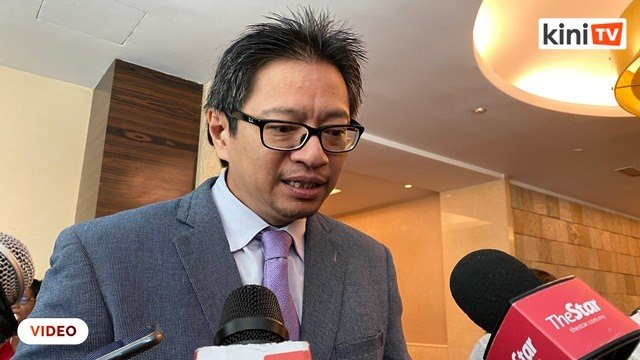 Azmi sambut baik usaha beri lebih kuasa pada SPR