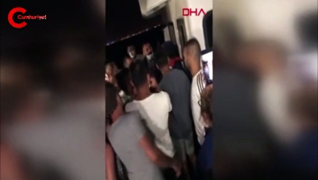 Marmara Denizi'nde arabalı yolcu feribotu arızalandı, yüzlerce yolcu mahsur kaldı