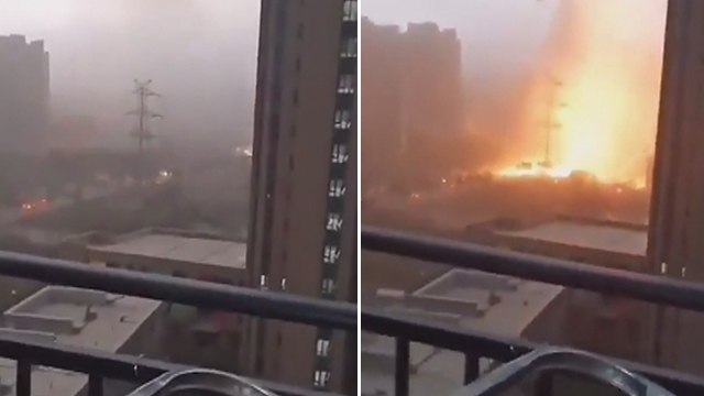 Yıldırım düşme anı kameraya böyle yansıdı