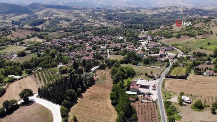 Dereye atılan kurban atıkları 150 kişiyi hastanelik etti