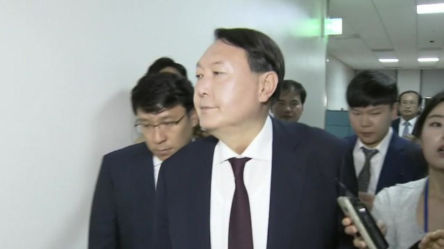 [뉴있저] 침묵 깬 윤석열, 공수처 출범 앞두고 사실상 정치 선언? / YTN