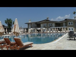 Ora News - Ligji nuk po funksionon njësoj për pishinat, disa vazhdojnë të pashqetësuara aktivitetin