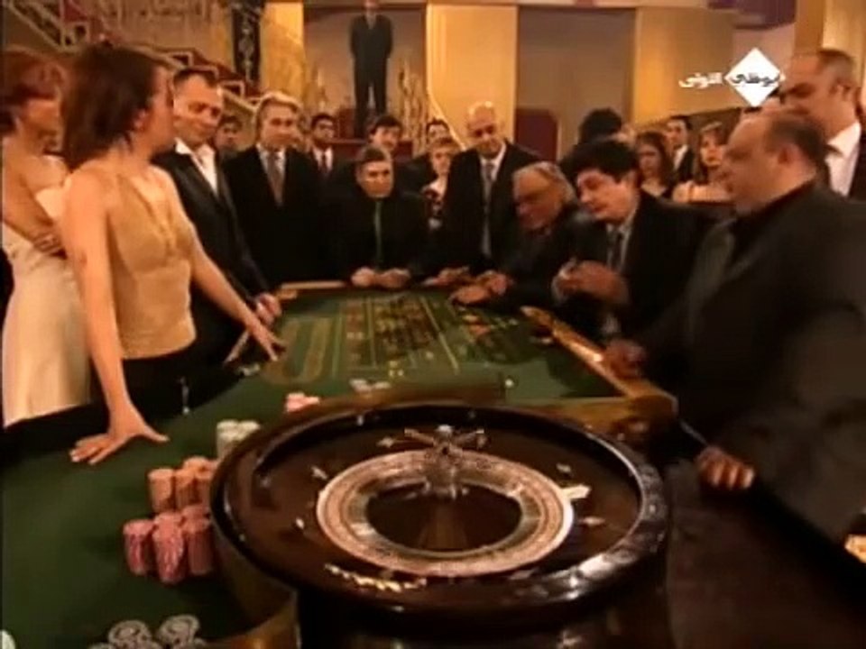 مراد علم دار يراهن ويغلب اعضاء المجلس - وادي الذئاب الجزء الاول