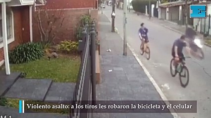 Violento asalto a un hombre y su hijo para robarles la bibicleta
