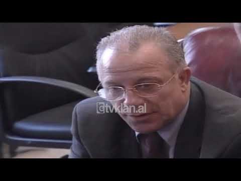 Ministri i Rendit Poci dhe homologu gjerman Severin, takim per kufirin (16 Gusht 2000)