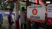 Vila costeira adota criptomoeda, após doação de seis dígitos em Bitcoin