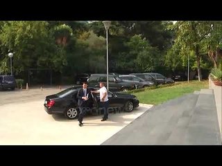 Ora News - Opozita e bashkuar takim me ambasadorët e SHBA dhe BE-së: Rama po minon dialogun