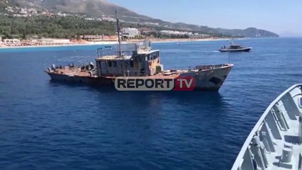 VIDEOLAJM/ Fundoset anija ushtarake në Dhërmi! Shkaku: Zhvillimi i turizmit nënujor
