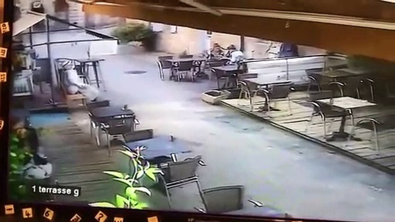 Un camion fou dans la citadelle de Blaye