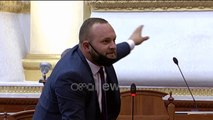 Degjeneron votimi, Valteri: Deputetja votoi 5 herë… Ruçi: E pashë edhe unë, çoi fletët e të tjerëve!