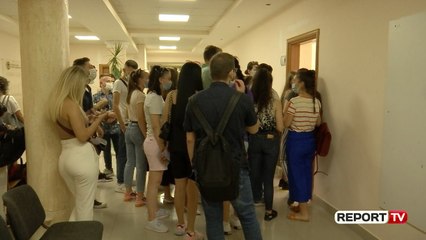 Sot po zhvillohen zgjedhjet në universitete, tre kandidatë  në Tiranë! Kutia e votimit me logon e PS