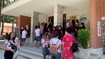 Ora News - Zgjedhjet në universitet e Shqipërisë, studentët: Vota ishte e lirë