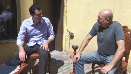 Basha, vizitoi familjen e klerikut Sherif Osman Langu: Sakrifica që bënë dje, solli frytet e lirisë