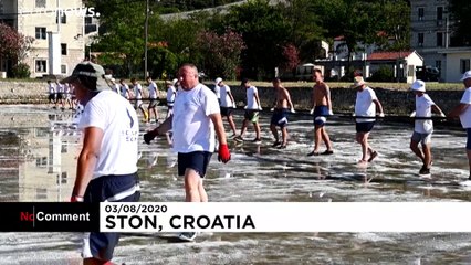 Hırvatistan'da 2 bin yıldır değişmeyen gelenek: Deniz suyundan sofra tuzu elde etmek
