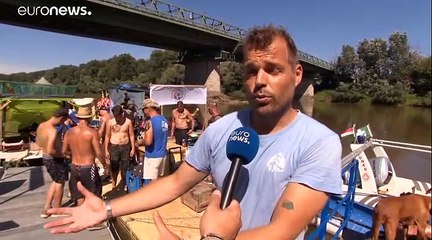 Hongrie : course de bateaux en mode "écolo" sur la rivière Tisza