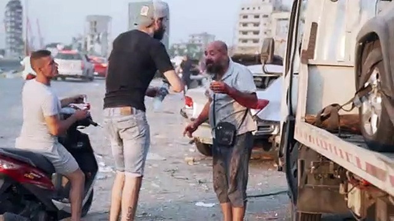 قتلى ومئات الجرحى في انفجار ضخم في مرفأ بيروت و...