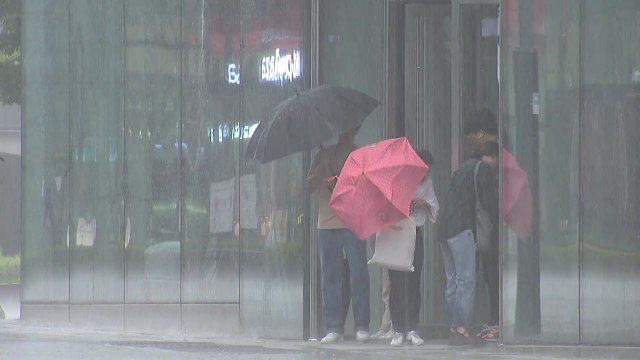 [날씨] 중부 집중호우 계속...일부 시간당 120mm 폭우 / YTN