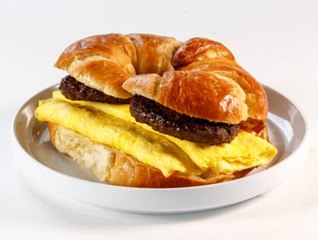 Quarantine Could Crown a Winner in the Fast Food Breakfast Wars