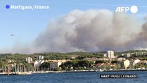 Incendies près de Marseille: des avions Canadair déployés