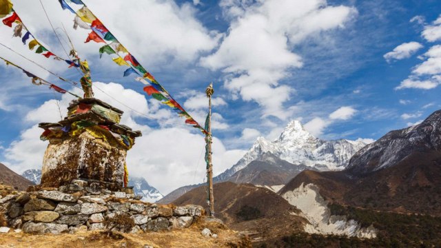 Climbers Can Tackle Mount Everest Again This Fall As Nepal Reopens Mountains