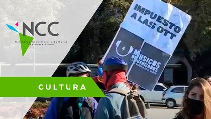 Tra­ba­ja­do­res de la cul­tu­ra pi­den un suel­do para afron­tar la cri­sis de la pan­de­mia