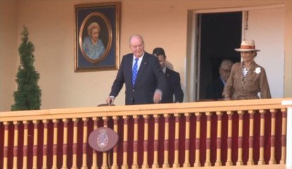 Soupçonné de corruption, Juan Carlos quitte l'Espagne