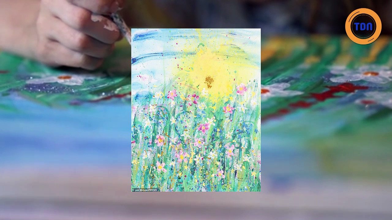 Cette peintre n'a que 10 ans et ses œuvres rapportent déjà beaucoup d'argent