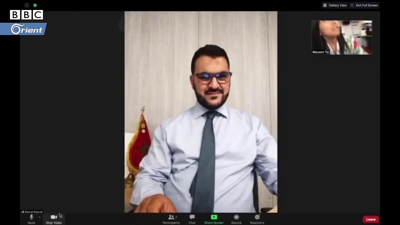 انهيار مذيعة بي بي سي وهي تجري مقابلة أثناء انفجار بيروت