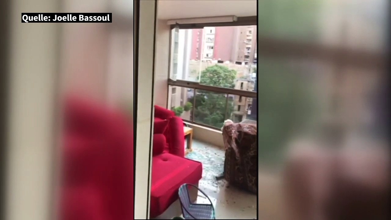 "es ist alles weg": frau betritt zerstörte wohnung in beirut