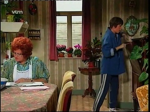 DE KOTMADAM - Seizoen 2 - Aflevering 5 - Geheimen