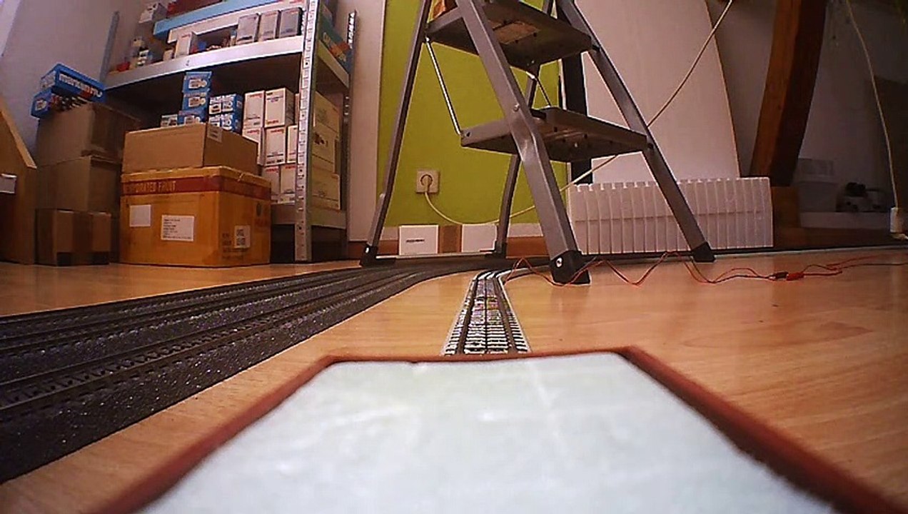 Bodenbahn Zuschauen