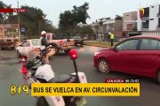 San Borja: congestión en Av. Circunvalación tras volcadura de bus