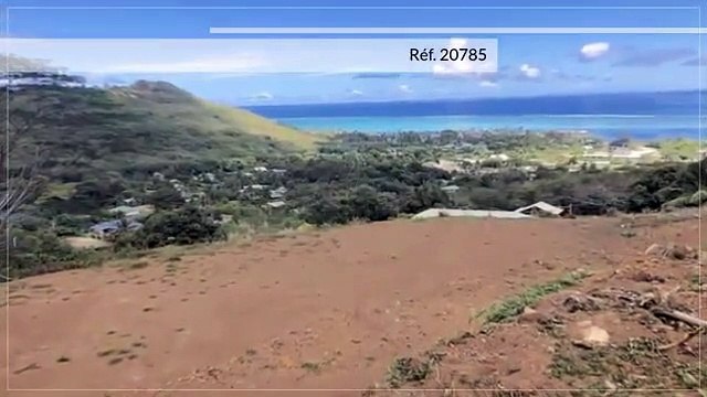 A VENDRE TERRAIN DE 1600m2A MOOREA - MAHAREPA (VUE MER)