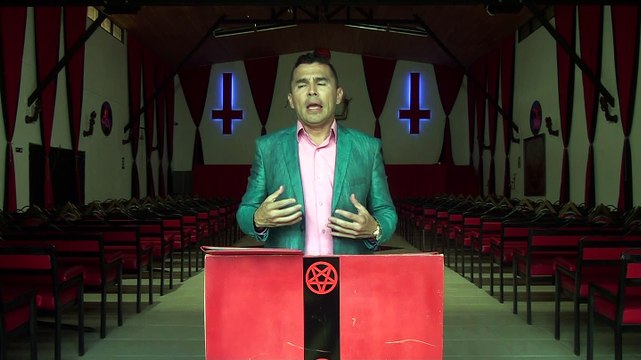 la biblia del diablo victor damian rozo ensea a realizar un pacto con el diablo
