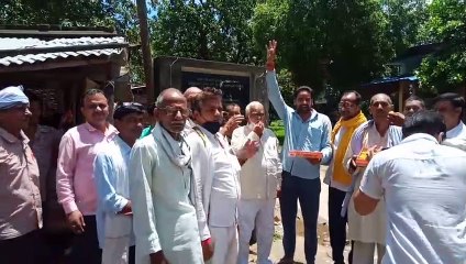 श्री राम जन्मभूमि शिलान्यास की खुशी में हुए भजन-कीर्तन, बंटे मिष्ठान