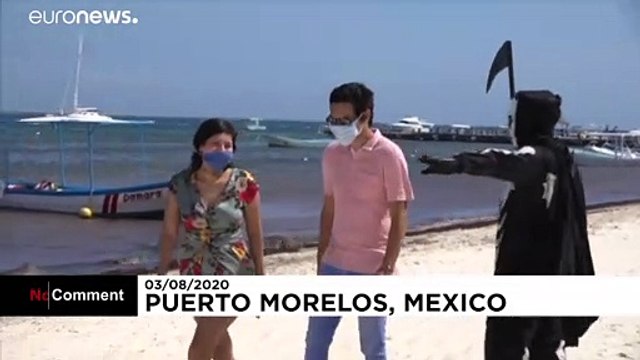 A Halál sétál körbe Mexikó strandjain