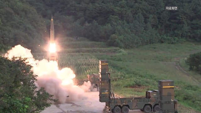 정경두, '현무-4' 개발 성공 재확인... 극초음속 미사일 개발 천명 / YTN