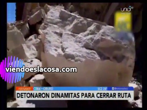 Bloqueos en la carretera a Oruro por parte de afines al prófugo Evo Morales