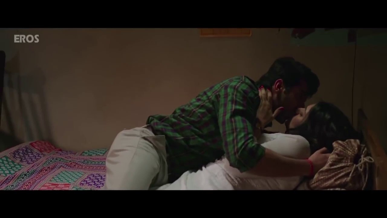Bhumi Pednekar's steamy kiss
