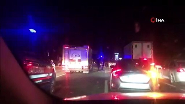 Sandıklı'da zincirleme kaza: 1 kişi öldü, 3 kişi yaralandı