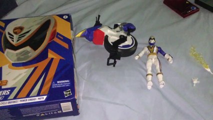 Power Rangers Lightning Collection SPD Omega Ranger Unboxing & Review