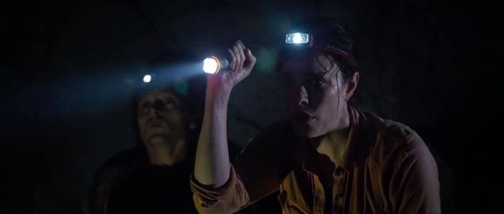 BLACK WATER ABYSS Movie Clip - Inhaler